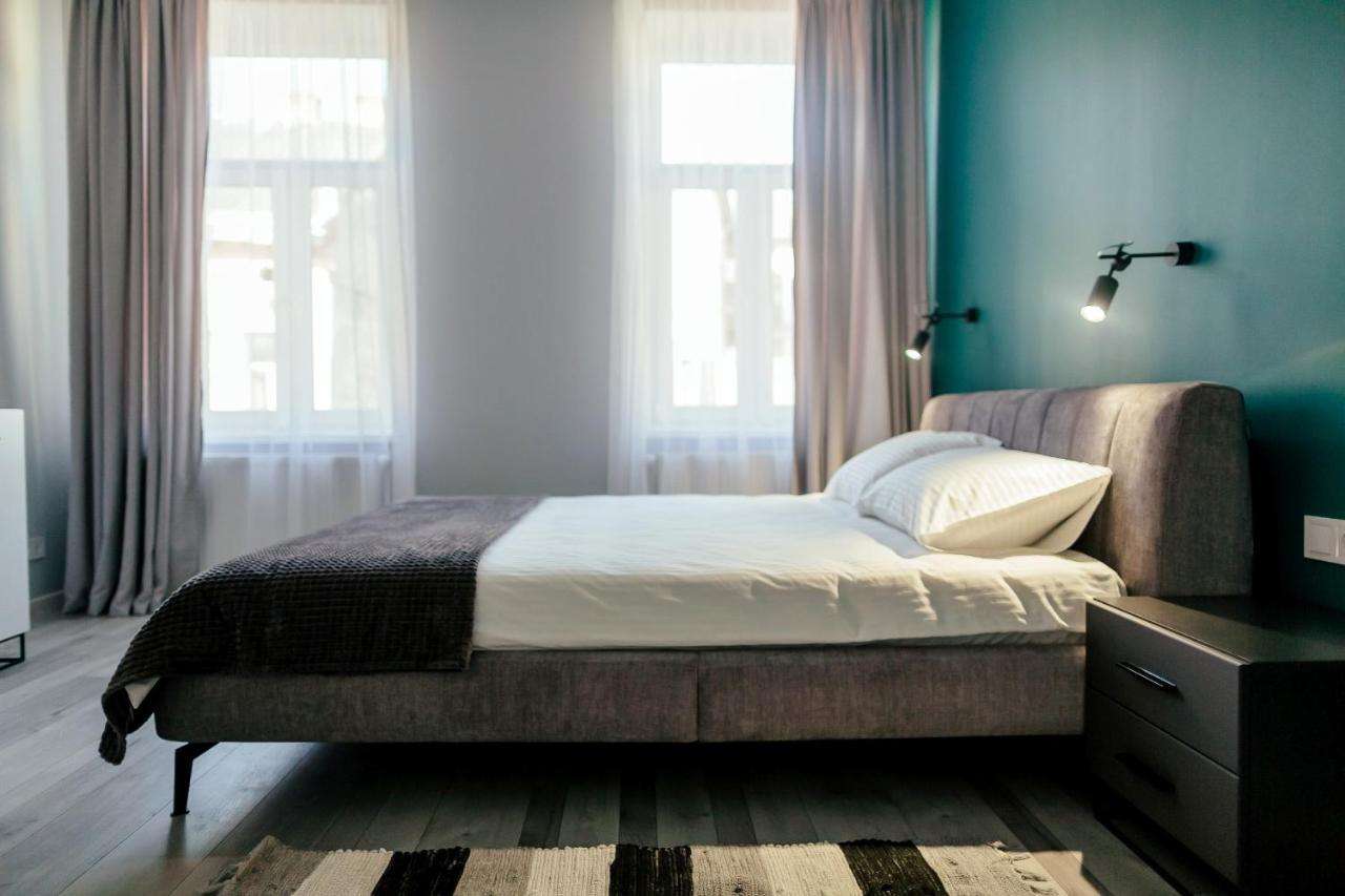 Lara Apartament 2 Appartement Lviv Buitenkant foto